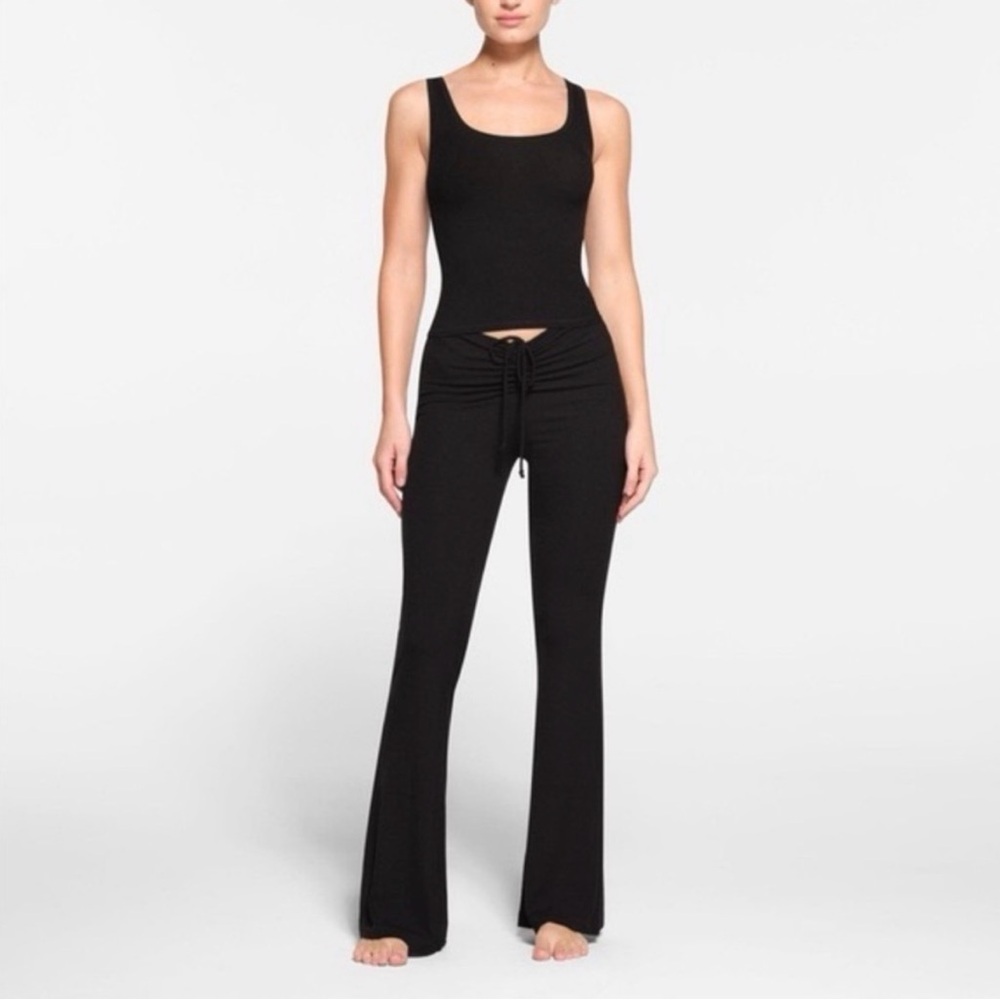 SKIMS soft lounge ruched pants
